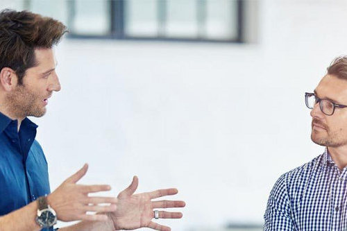 suhtlemine kindseltsidega